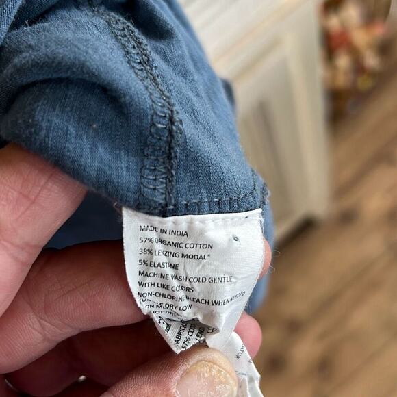 Prana size medium women’s casual dress with pockets - Picture 4 of 4